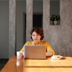 Видеокурс по ChatGPT на русском языке через складчину